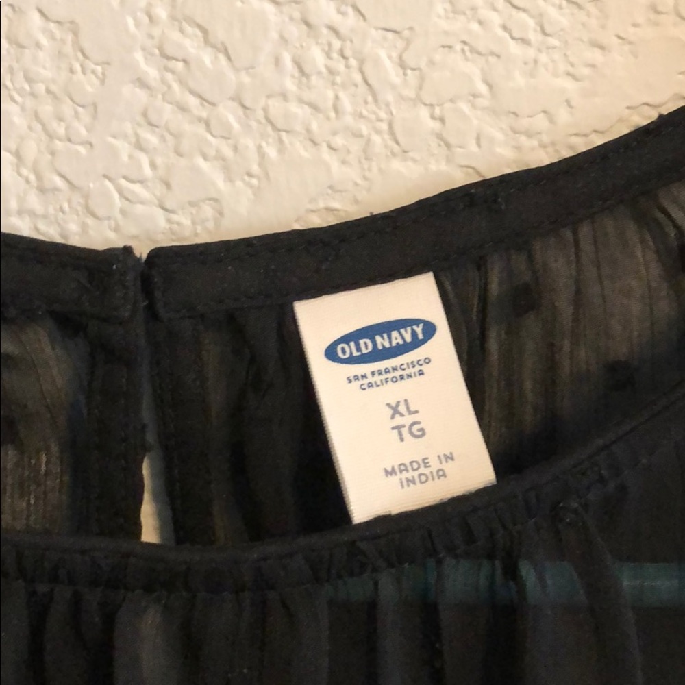 Black long sleeve shirt - Picture 2 of 5